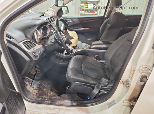 3C4PDCAB7HT695225 2017 DODGE JOURNEY White Вид салону спереду