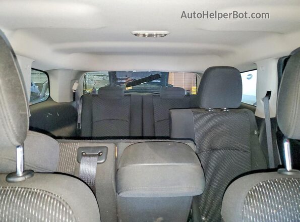 3C4PDCAB8JT324791 2018 DODGE JOURNEY White Rear seats view