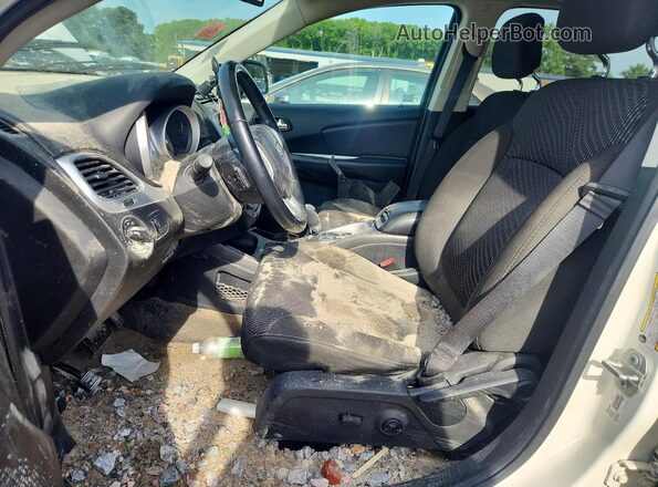 3C4PDCABXLT274110 2020 DODGE JOURNEY Белый Вид салона спереди