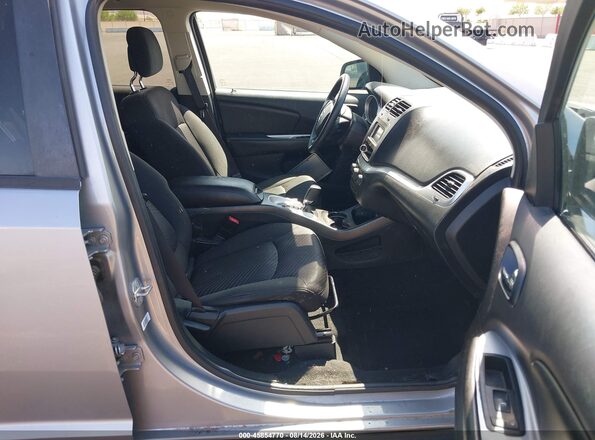 3C4PDCBB0GT205883 2016 DODGE JOURNEY Silver Front interior view