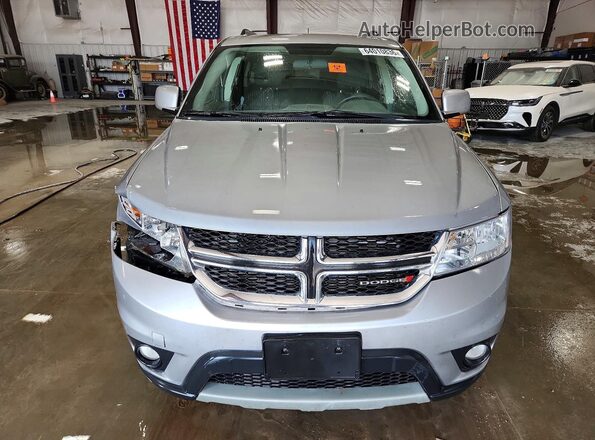 3C4PDCBG2HT536705 2017 DODGE JOURNEY Silver Widok z przodu