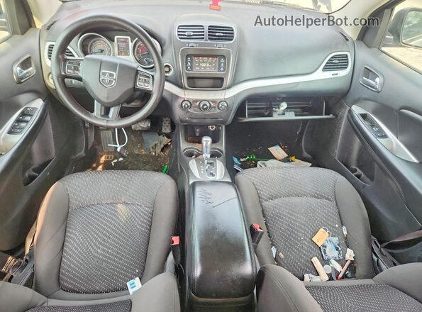 3C4PDCBG7HT589223 2017 DODGE JOURNEY Silver Vista del salpicadero