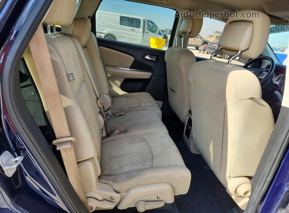 3C4PDCBG7JT526256 2018 DODGE JOURNEY Blue Rear interior view