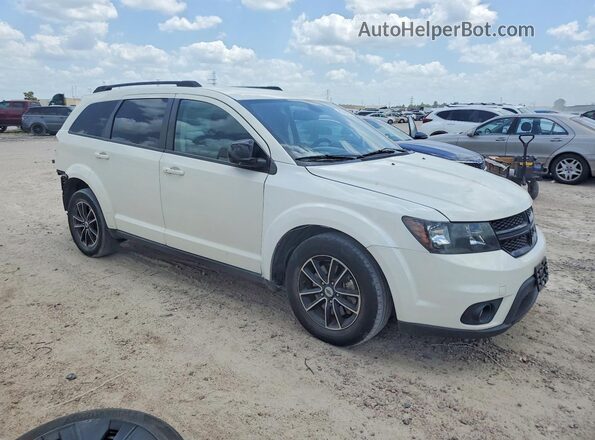 3C4PDCBG7JT533689 2018 DODGE JOURNEY White Front right