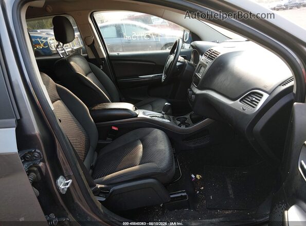 3C4PDCBGXHT511258 2017 DODGE JOURNEY Gray Вид салону спереду