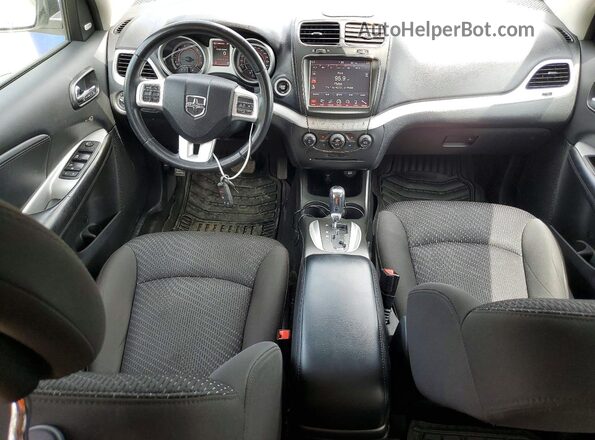 3C4PDCCGXHT670604 2017 DODGE JOURNEY Белый Вид панели приборов