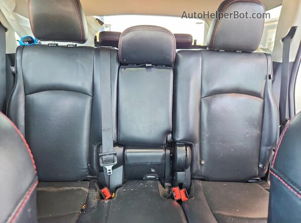 3C4PDCEG3KT680590 2019 DODGE JOURNEY White Widok tylnych siedzeń
