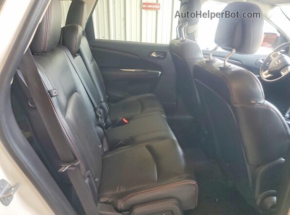 3C4PDCEG4GT178954 2016 DODGE JOURNEY White Widok wnętrza z tyłu