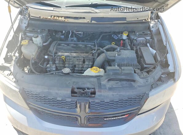 3C4PDCGB9LT212995 2020 DODGE JOURNEY Silver Widok wnętrza z tyłu