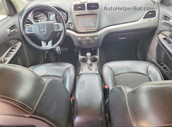 3C4PDCGG0KT778523 2019 DODGE JOURNEY White Vista del salpicadero