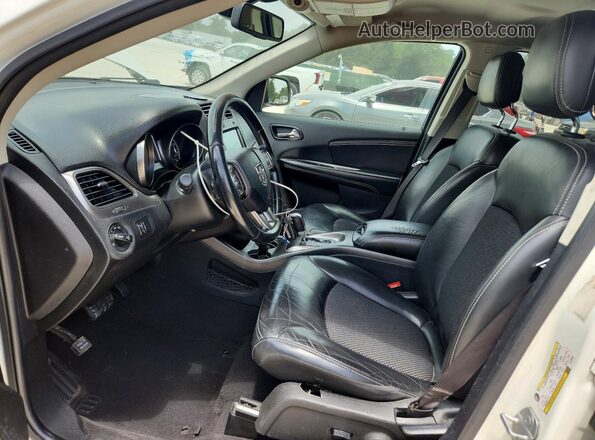 3C4PDCGG0KT778523 2019 DODGE JOURNEY White Vista interior delantera