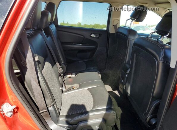 3C4PDCGG2HT522814 2017 DODGE JOURNEY Red Rear interior view