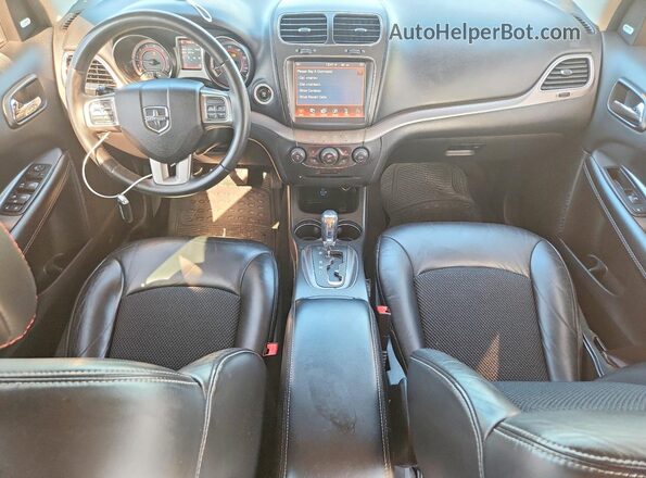 3C4PDCGG2HT677072 2017 DODGE JOURNEY Red Widok deski rozdzielczej