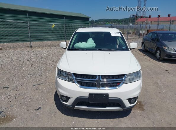 3C4PDDBG5JT237334 2018 DODGE JOURNEY White Widok wnętrza z tyłu