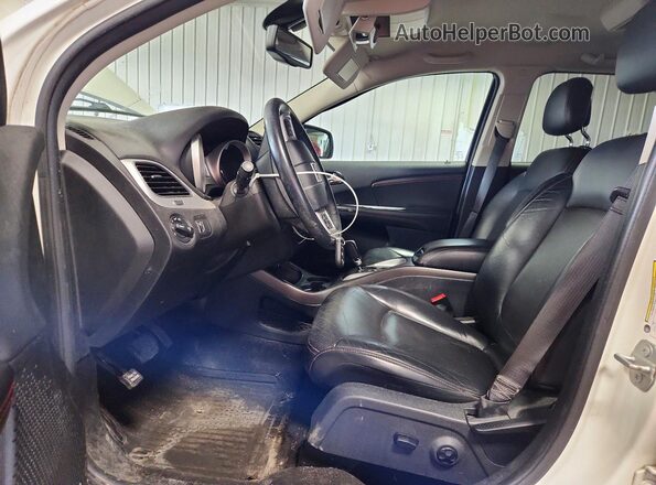 3C4PDDEG1HT639518 2017 DODGE JOURNEY White Front interior view