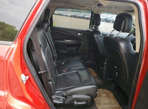 3C4PDDEG1KT738850 2019 DODGE JOURNEY Красный Вид задней части салона