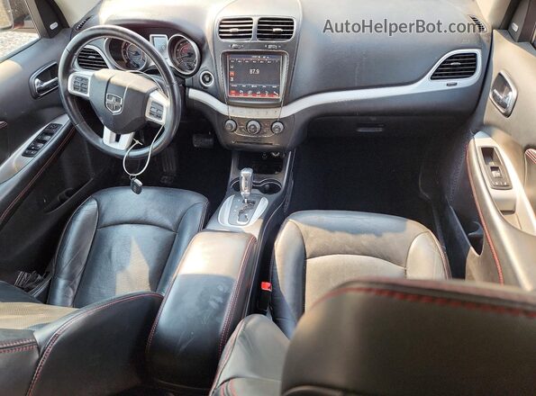 3C4PDDEG3KT687657 2019 DODGE JOURNEY Red Вид панелі приладів