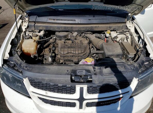 3C4PDDEG6JT389957 2018 DODGE JOURNEY Белый Вид задней части салона