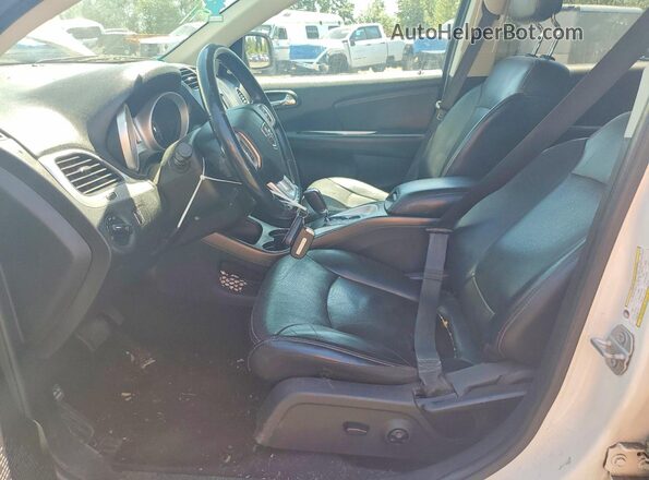 3C4PDDEGXKT764704 2019 DODGE JOURNEY White წინა სალონის ხედი