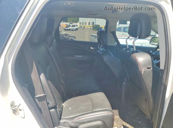 3C4PDDEGXKT764704 2019 DODGE JOURNEY White უკანა სავარძლების ხედი