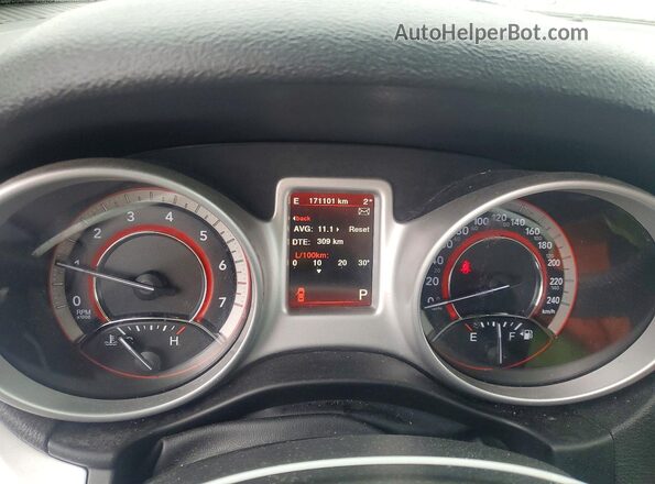 3C4PDDFG6JT476966 2018 DODGE JOURNEY Белый Вид щитка приборов