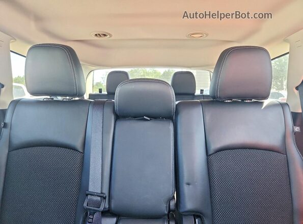 3C4PDDGG0JT296509 2018 DODGE JOURNEY Silver Հետևի նստատեղերի տեսք