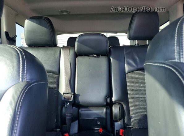 3C4PDDGG4JT278627 2018 DODGE JOURNEY White Հետևի նստատեղերի տեսք