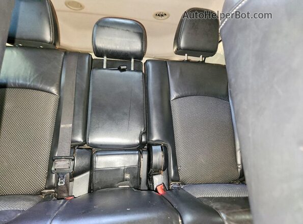 3C4PDDGG7JT386613 2018 DODGE JOURNEY Gray Widok tylnych siedzeń
