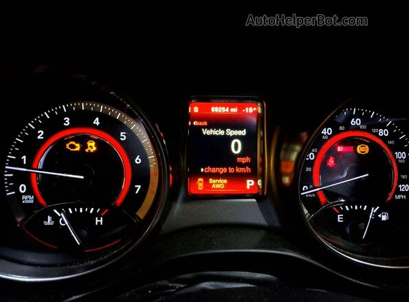 3C4PDDGG7JT387941 2018 DODGE JOURNEY White Вид щитка приладів