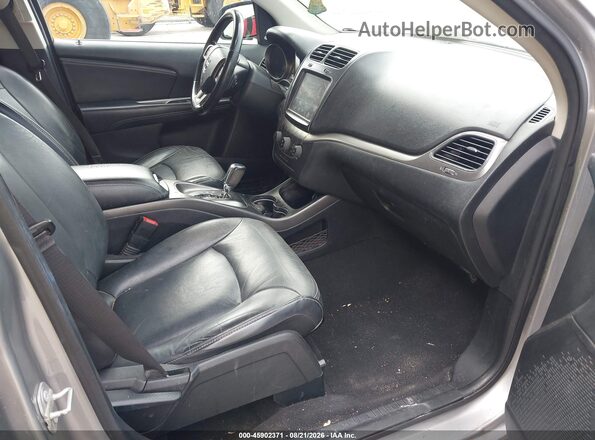 3C4PDDGG7JT504272 2018 DODGE JOURNEY Silver Вид салону спереду