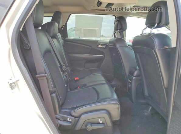 3C4PDDGG9GT183828 2016 DODGE JOURNEY White Rear interior view