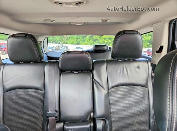 3C4PDDGG9HT553290 2017 DODGE JOURNEY Red Widok tylnych siedzeń