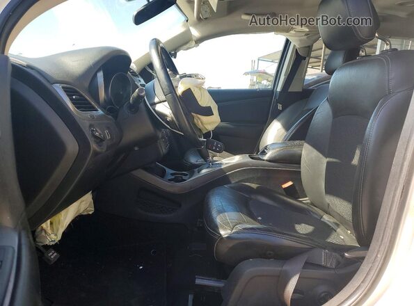 3C4PDDGGXJT449784 2018 DODGE JOURNEY White Front interior view
