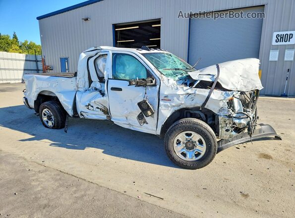 3C63R3CL2RG379383 2024 RAM 3500 White Առջևի աջ