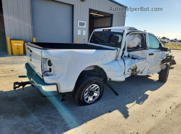 3C63R3CL2RG379383 2024 RAM 3500 White Հետևի աջ