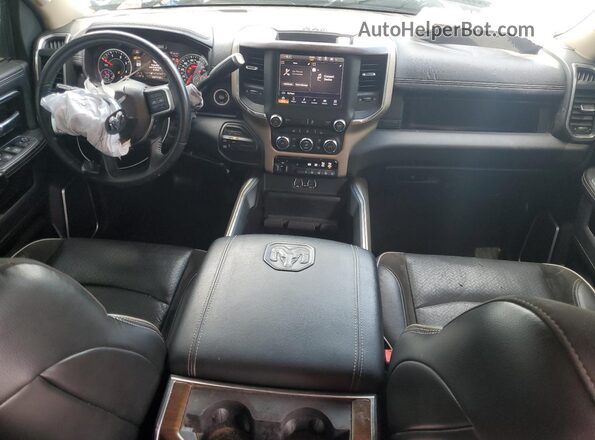 3C63R3ELXNG440650 2022 RAM 3500 Black Dashboard view