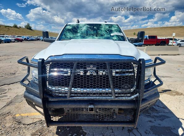 3C63R3GL3NG199592 2022 RAM 3500 White Вид спереду