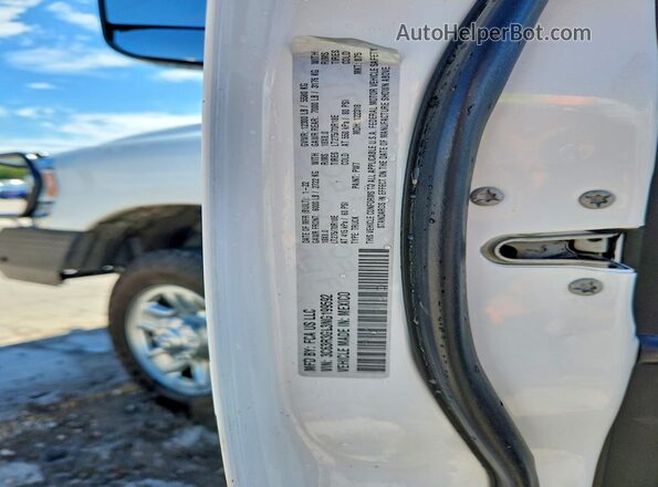 3C63R3GL3NG199592 2022 RAM 3500 White Вид підкапотного простору