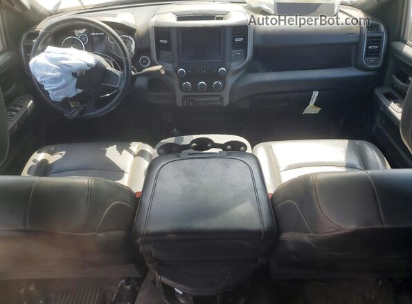 3C63R3GL3PG596187 2023 RAM 3500 White Dashboard view