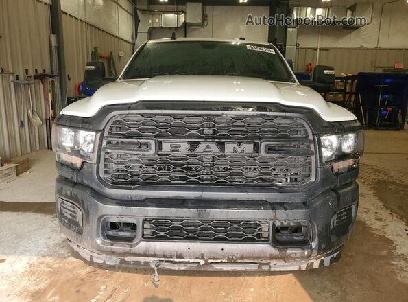 3C63R3GLXPG659768 2023 RAM 3500 White Դիմացի տեսք