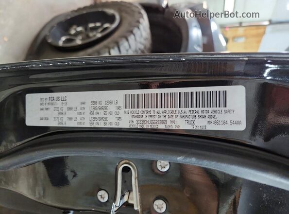 3C63R3HL6GG282869 2016 RAM 3500 Черный Вид подкапотного пространства