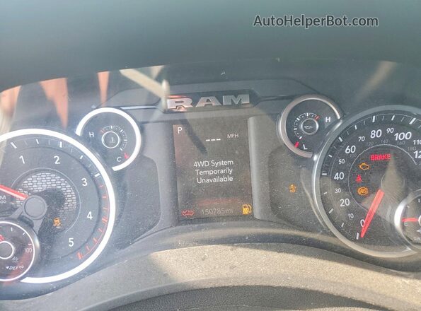 3C63RRGL0SG533883 2025 RAM 3500 White Вид щитка приладів