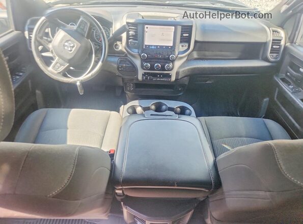 3C63RRGLXRG242754 2024 RAM 3500 Gray Dashboard view