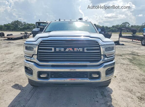3C63RRJL3NG294682 2022 RAM 1500 Белый Вид спереди