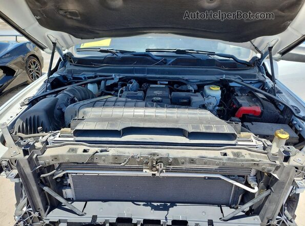 3C63RRJL5LG239292 2020 RAM 3500 Белый Вид задней части салона