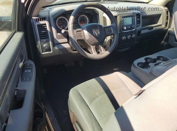 3C6JR6AG7GG357939 2016 RAM 1500 Black Widok deski rozdzielczej