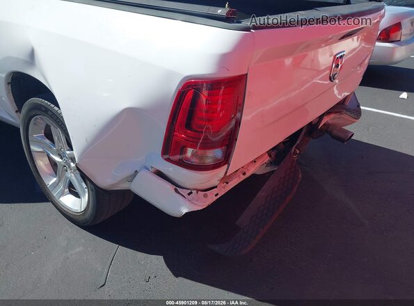 3C6JR6CTXHG504833 2017 RAM 1500 White 
