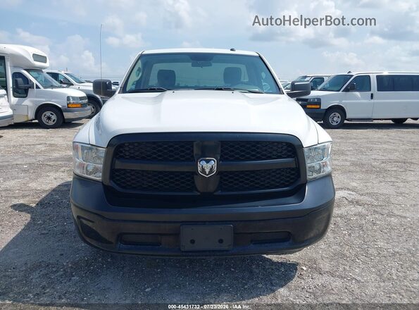 3C6JR6DG1HG764734 2017 RAM 1500 White Vista del cuadro de instrumentos