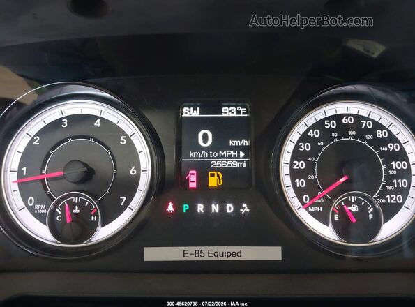 3C6JR6DG2JG248582 2018 RAM 1500 Dark Blue Вид задних сидений