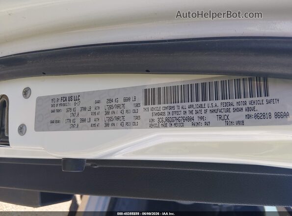 3C6JR6DG7HG764804 2017 RAM 1500 White ძრავის განყოფილების ხედი